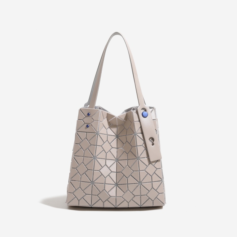 Women Bags 2026 Trends - Tas Tote Geometris Berhias Berlian, Model