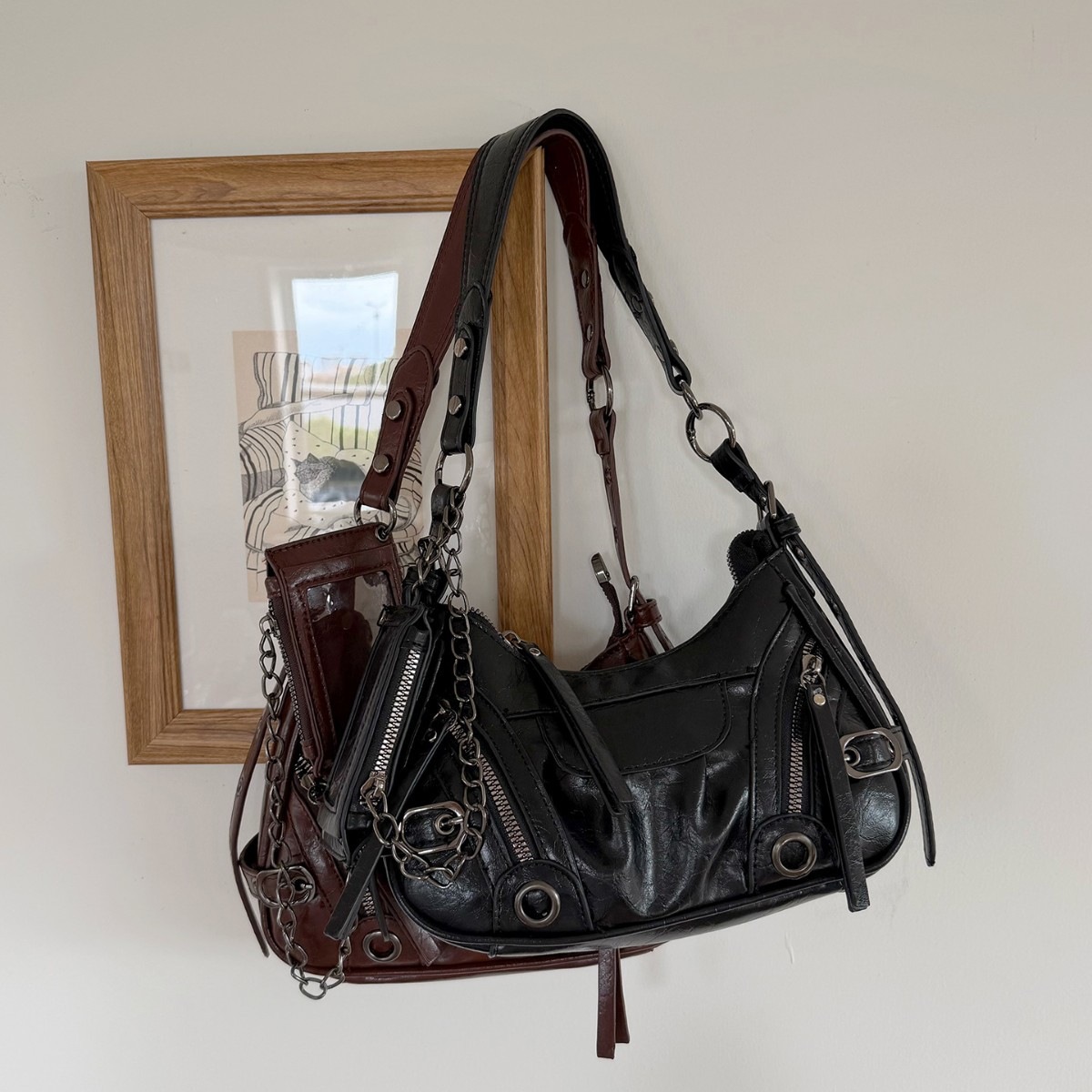 CGCBAG Tas Selempang Kecil Vin - Women Bags On Sale ulasan dan harga